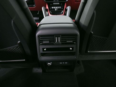 New 2026 Porsche Cayenne AWD/4WD image 19