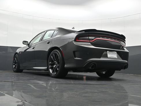 Used 2022 Dodge Charger Scat Pack RWD image 31