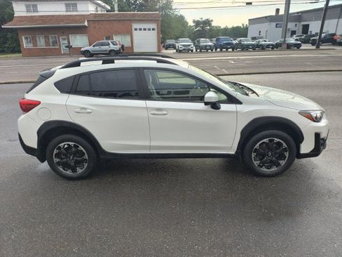 Certified 2021 Subaru Crosstrek 2.0i Premium w/ Popular Package #2 AWD/4WD image 4
