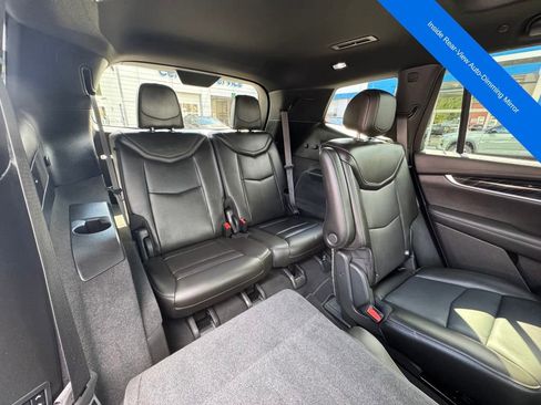 Used 2023 Cadillac XT6 Premium Luxury image 7