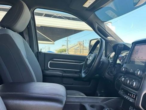 Used 2024 RAM 2500 Big Horn w/ Off Road Package AWD/4WD image 11