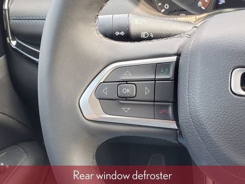 Used 2025 Jeep Compass Limited w/ Sun & Sound Group AWD/4WD image 14