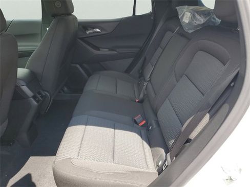 New 2026 Chevrolet Equinox LT image 14