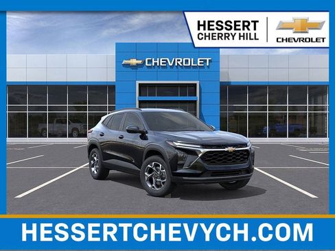 New 2026 Chevrolet Trax LT w/ Driver Confidence Package image 1