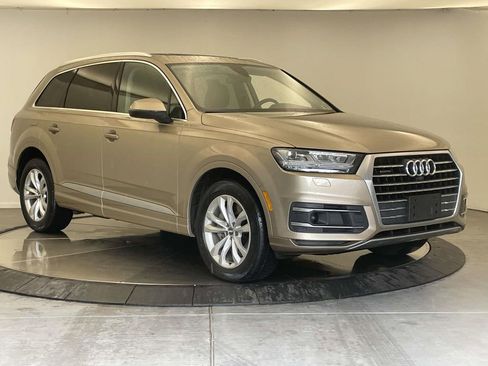Used 2018 Audi Q7 2.0T Premium Plus w/ Premium Plus Package AWD/4WD image 9