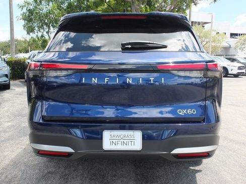 Used 2026 INFINITI QX60 Luxe w/ Cargo Package FWD image 11