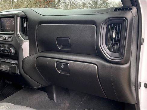 Used 2025 Chevrolet Silverado 2500 Custom w/ Custom Value Package AWD/4WD image 14