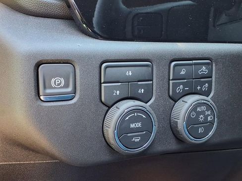 New 2025 Chevrolet Silverado 2500 LT w/ Trail Boss Package image 23