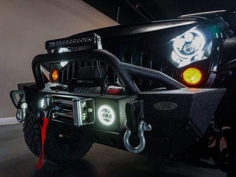 Used 2012 Jeep Wrangler Unlimited Sahara w/ Connectivity Group image 78