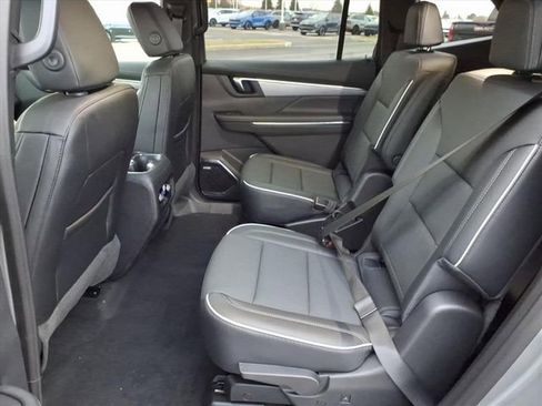 New 2026 Buick Enclave Preferred w/ Power Package image 7