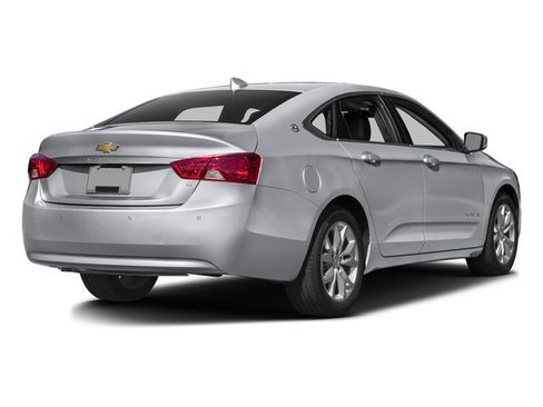 Used 2017 Chevrolet Impala LT w/ Convenience Package FWD image 5