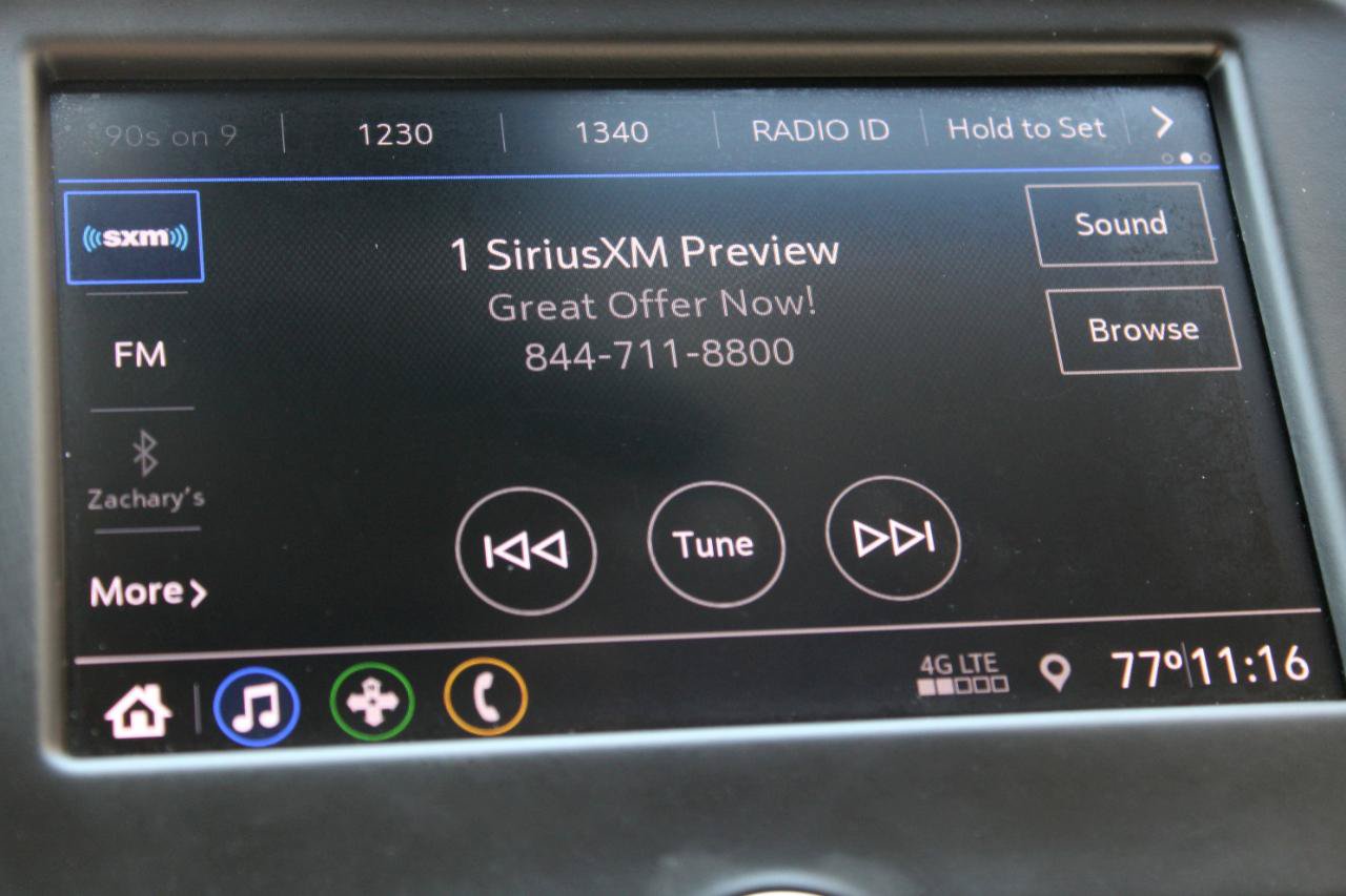 Used 2020 Chevrolet Equinox LT FWD image 32