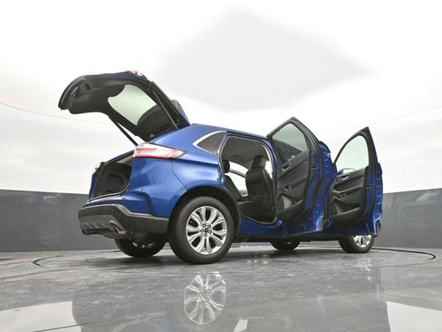 Used 2022 Ford Edge Titanium image 44