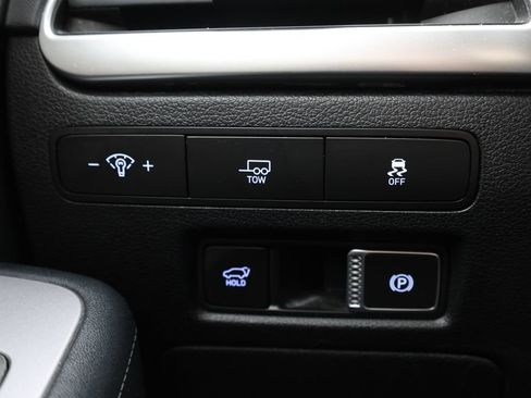 Used 2024 Hyundai Palisade SEL image 25