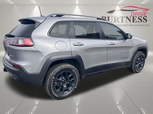 Used 2020 Jeep Cherokee Trailhawk w/ Cold Weather Group AWD/4WD image 6