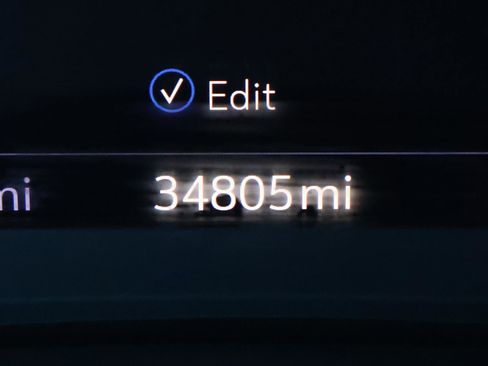 Used 2023 Cadillac XT5 Sportv w/ Technology Package image 35