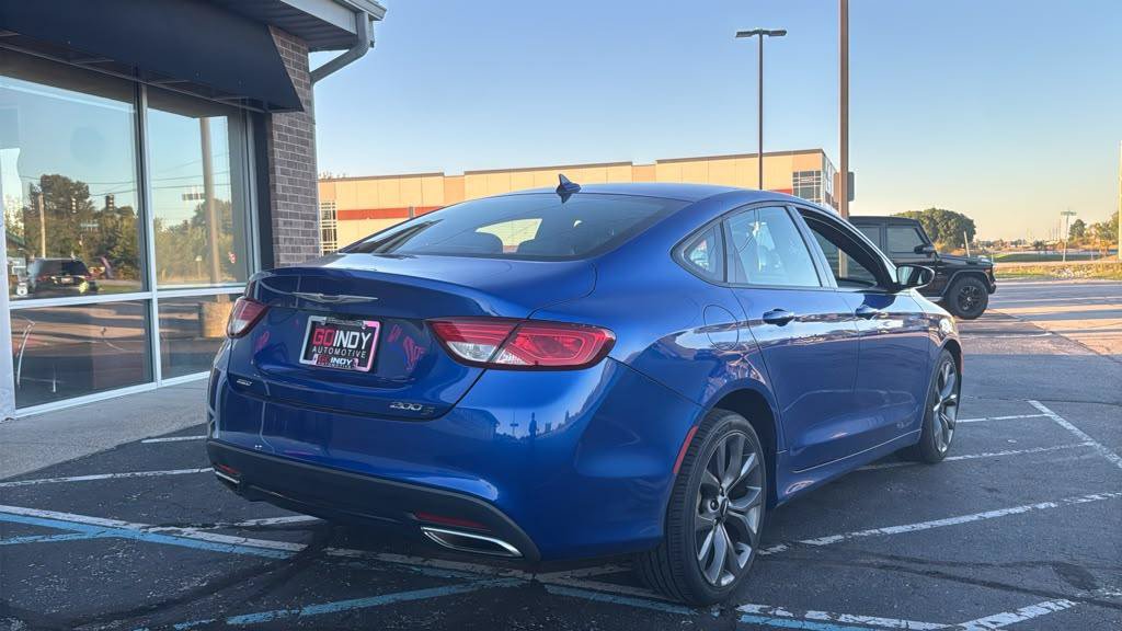 Used 2016 Chrysler 200 S w/ Comfort Group AWD/4WD image 6