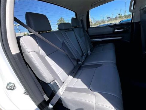 Used 2018 Toyota Tundra Limited w/ Limited Premium Package AWD/4WD image 20