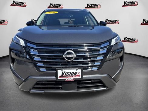 Certified 2026 Nissan Rogue SL AWD/4WD image 2