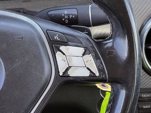 Used 2014 Mercedes-Benz GLK 350 2WD image 15