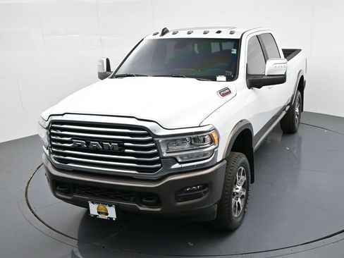 Used 2024 RAM 2500 Limited w/ Towing Technology Group AWD/4WD image 31