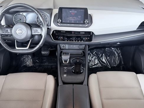 Used 2021 Nissan Rogue SV w/ Premium Package FWD image 40
