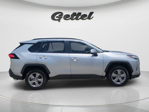 Certified 2025 Toyota RAV4 XLE AWD/4WD image 4