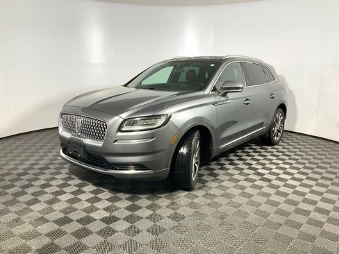 Used 2022 Lincoln Nautilus Reserve w/ Class II Trailer Tow Package image 9