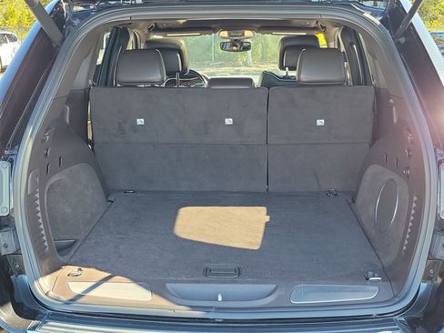 Used 2018 Jeep Grand Cherokee Overland image 14