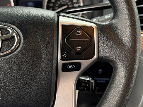Used 2016 Toyota Tundra SR5 AWD/4WD image 17