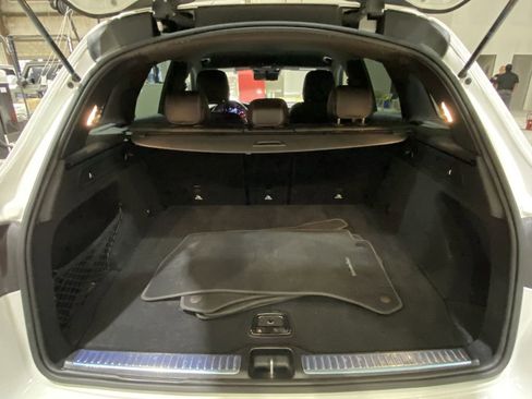 Used 2022 Mercedes-Benz GLC 300 4MATIC w/ Driver Assistance Package image 22