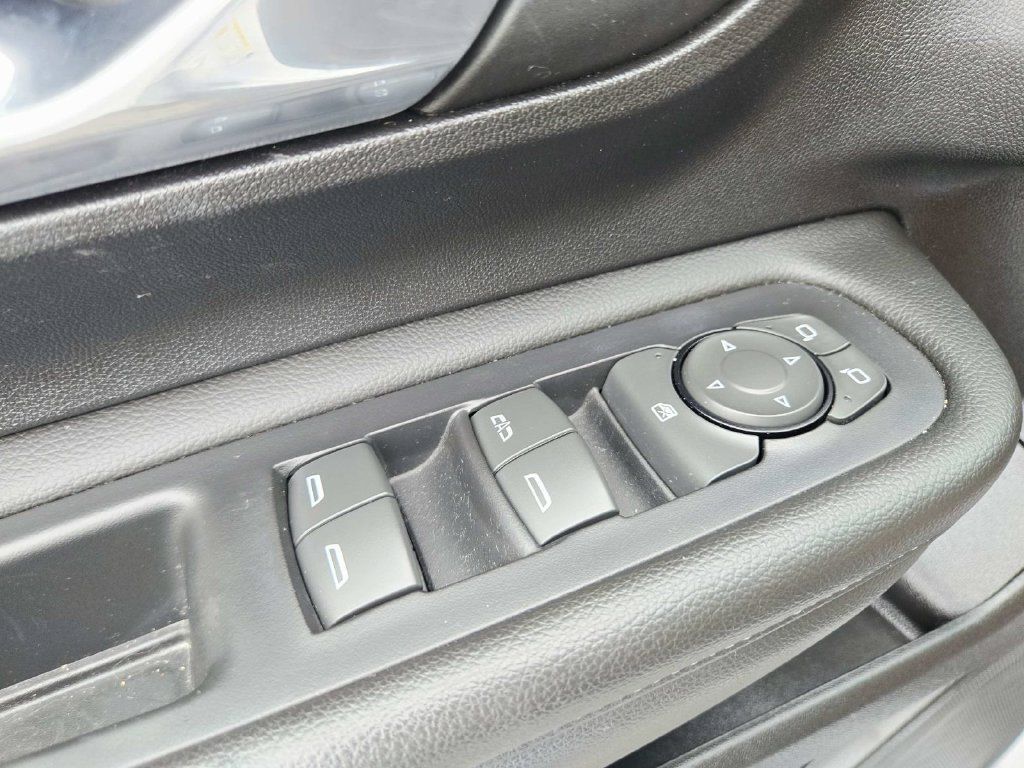 Used 2023 GMC Terrain SLE w/ Driver Convenience Package AWD/4WD image 34