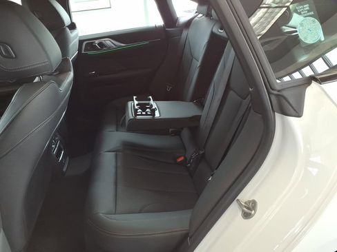 New 2026 BMW i4 xDrive40i image 29