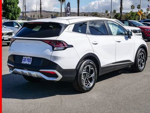 Certified 2025 Kia Sportage LX FWD image 9