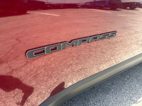 Used 2021 Jeep Compass Trailhawk AWD/4WD image 18