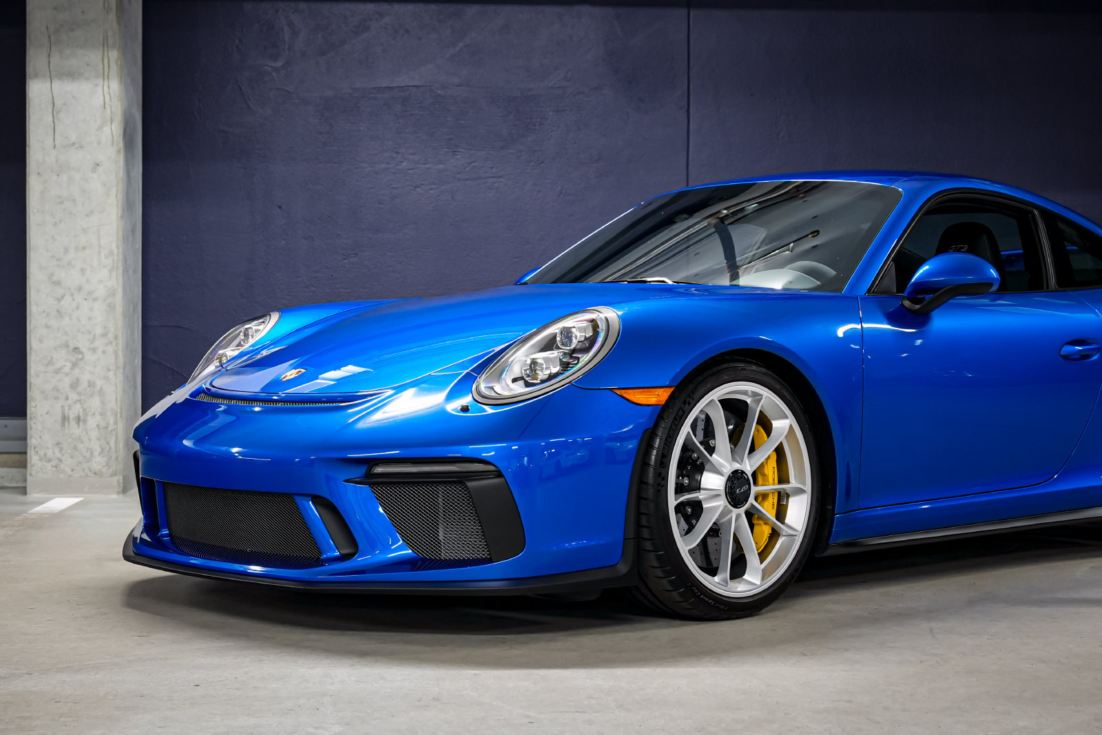 Used 2018 Porsche 911 GT3 RWD image 29