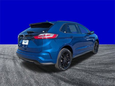 Certified 2022 Ford Edge ST-Line image 4