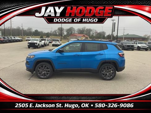 New 2026 Jeep Compass Latitude image 4