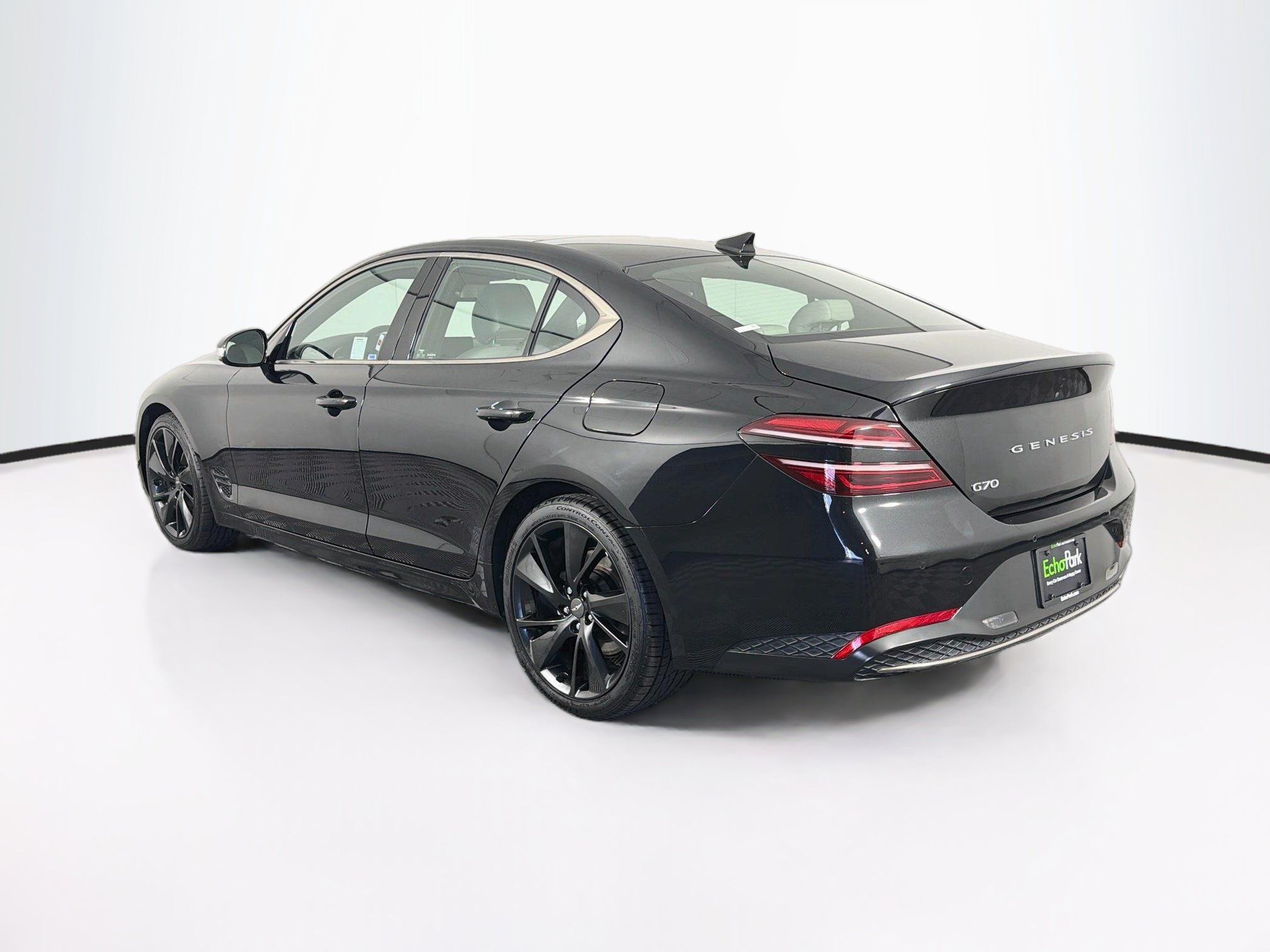 Used 2023 Genesis G70 2.0T w/ Sport Prestige Package RWD image 5