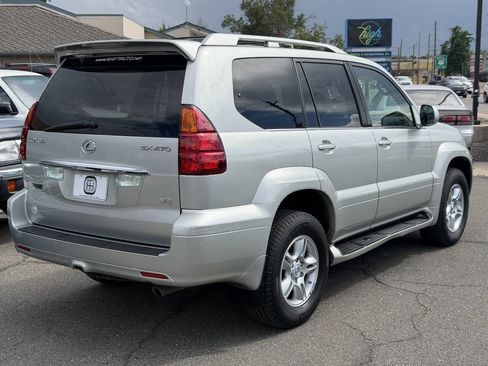 Used 2004 Lexus GX 470 w/ Preferred Accessory Pkg AWD/4WD image 19