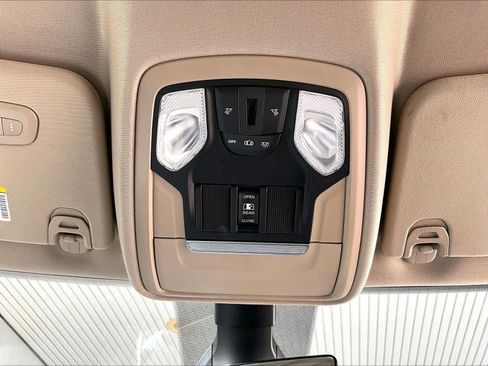 Used 2020 RAM 1500 Big Horn AWD/4WD image 22