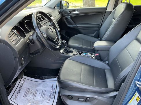 Used 2018 Volkswagen Tiguan SEL AWD/4WD image 10