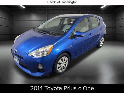 Used 2014 Toyota Prius C One image 1