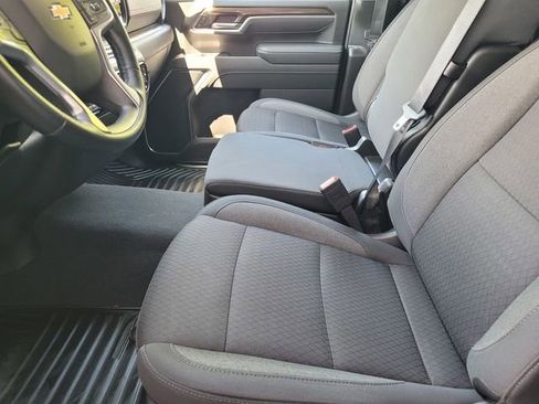 Used 2025 Chevrolet Silverado 2500 LT w/ Convenience Package AWD/4WD image 22