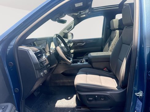 New 2026 GMC Yukon Elevation w/ Elevation Premium Package AWD/4WD image 20