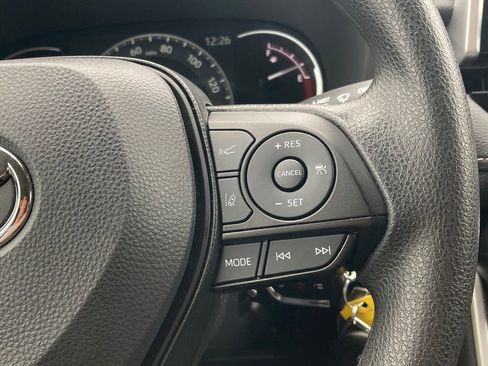 Certified 2025 Toyota RAV4 LE FWD image 17