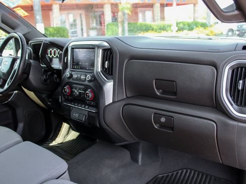 Used 2020 Chevrolet Silverado 1500 LT w/ Convenience Package RWD image 30