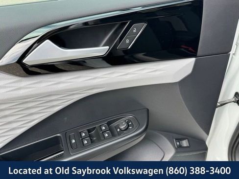 Certified 2022 Volkswagen Taos S AWD/4WD image 31