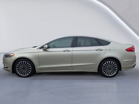 Used 2018 Ford Fusion Titanium image 5