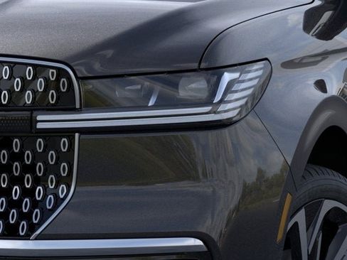 New 2026 Lincoln Navigator L Reserve AWD/4WD image 87